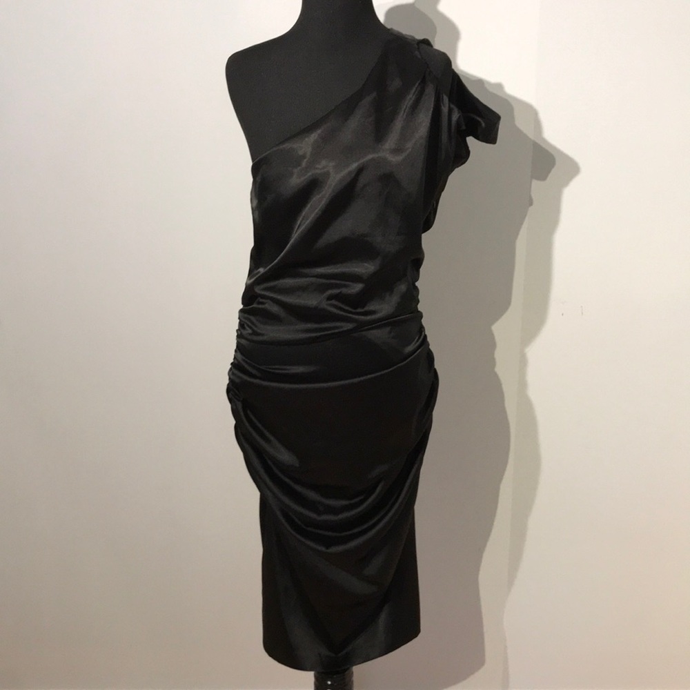 Le Château pleated side one shoulder dress